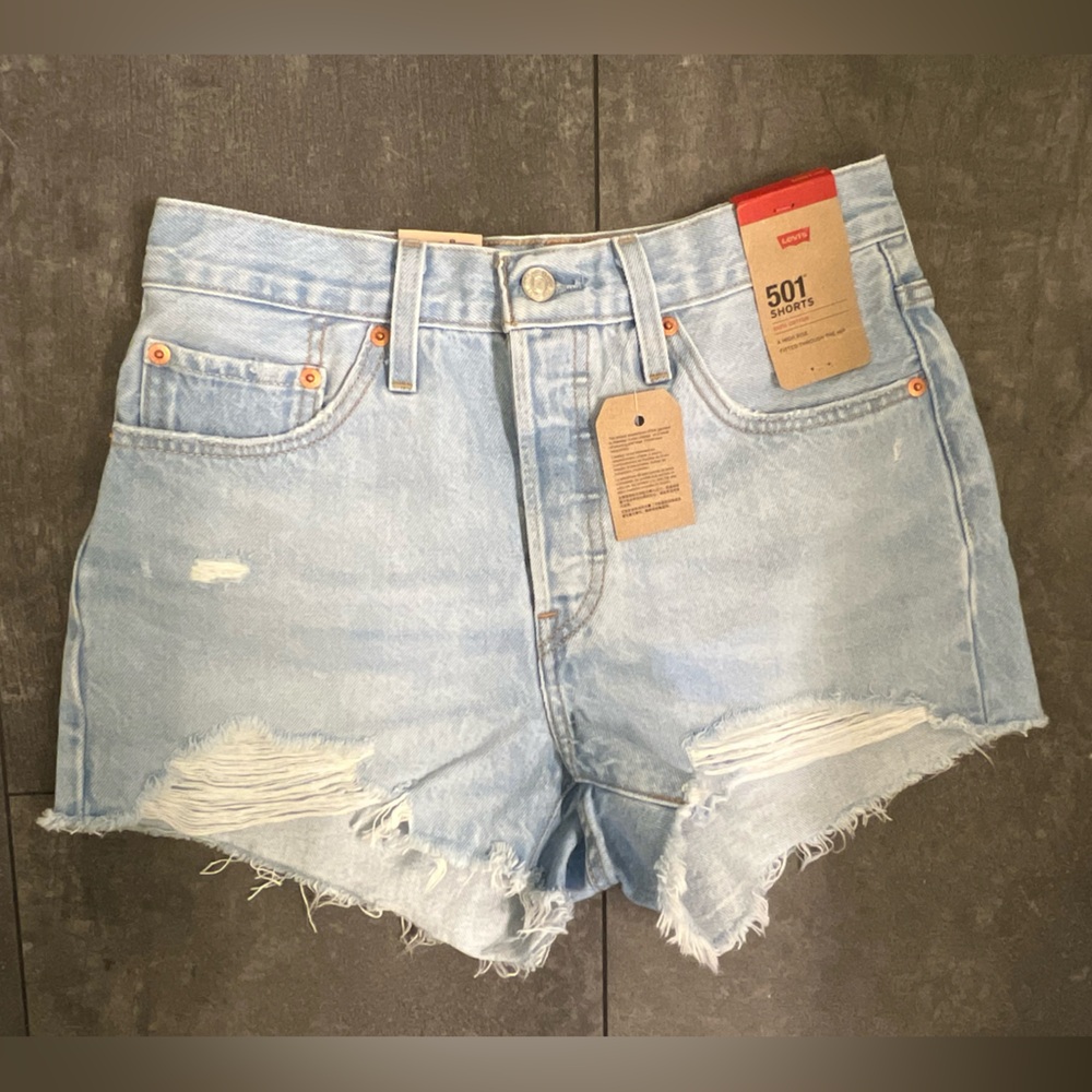 Women’s Levi’s 501 Shorts